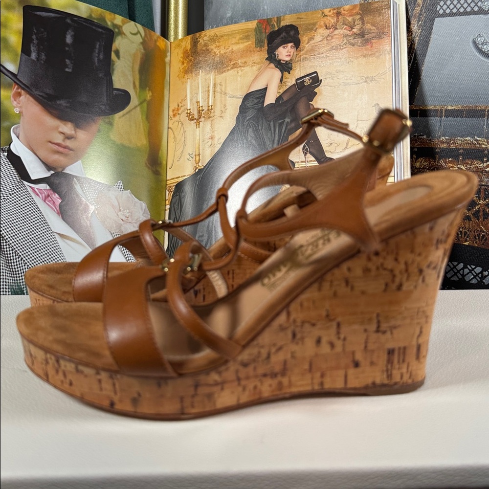 Salvatore Ferragamo brown Leather Wedge Sandals size 7 - Picture 5 of 12